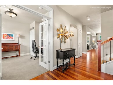 2498 Crestview Dr, West Linn, OR 97068 - photo 6