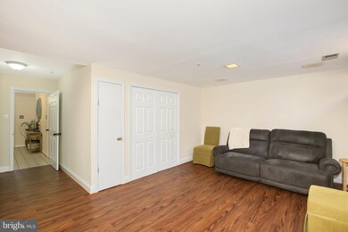 12202 Blue Moon Ct, Laurel, MD 20708 - photo 6