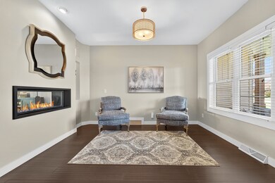 5039 W Red Barn Ct, Appleton, WI 54913 - photo 5