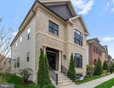 20459 Codman Dr, Ashburn, VA 20147 - photo 4