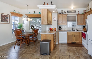 Kitchen Dining Area