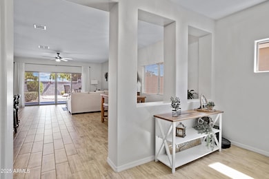 1364 W Spine Tree Ave-9