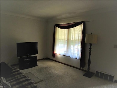 1538 Rockefeller Rd, Wickliffe, OH 44092 - photo 5