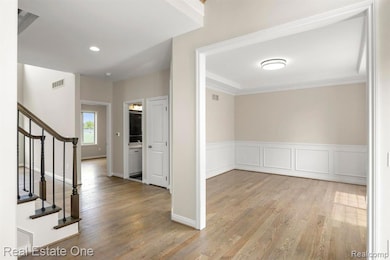 GRAND FOYER