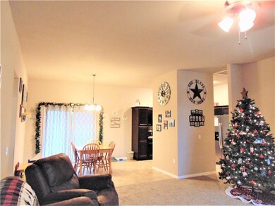 916 White Oak St, Elkins, AR 72727 - photo 3