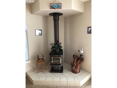 1445 Seacrest Ln unit 3, Brookings, OR 97415 - photo 6