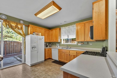 111 Mark West Commons Cir, Santa Rosa, CA 95403 - photo 5