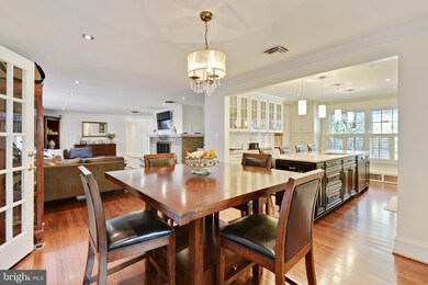 7108 Park Terrace Dr, Alexandria, VA 22307 - photo 7