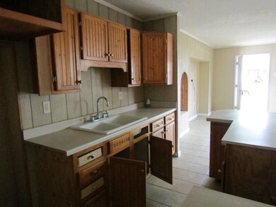 2732 Russell Dr, Marrero, LA 70072 - photo 3