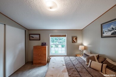 39088 Lazy d Rd, Scio, OR 97374 - photo 2