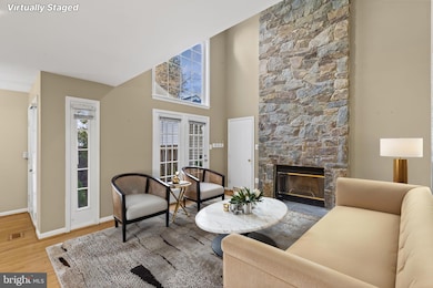 42 Tindal Springs Ct, Montgomery Village, MD 20886 - photo 2