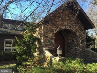 2919 Myers Rd, Seven Valleys, PA 17360 - photo 2