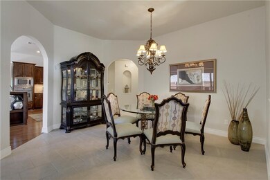 19500 Crest Ridge Dr, Edmond, OK 73012 - photo 7