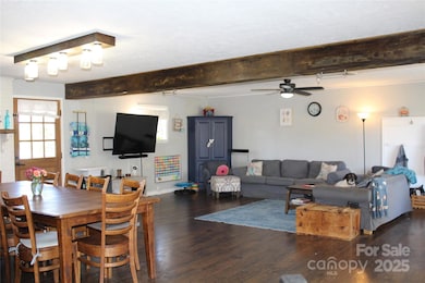 107 N Matthews St, Morganton, NC 28655 - photo 7