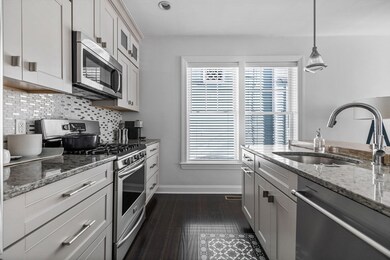 21 Hudson St, Somerville, MA 02143 - photo 6