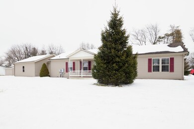 448 Long Lake Rd-102