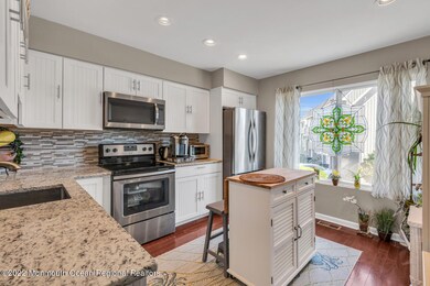 5 Island View Way unit 40, Sea Bright, NJ 07760 - photo 5