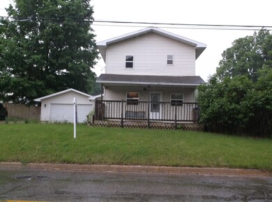138 S West Street - Coloma 027