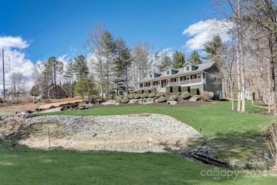 98 Spicebush Ct, Hendersonville, NC 28792 - photo 2