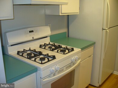 43 Eastford Ct, Parkville, MD 21234 - photo 5