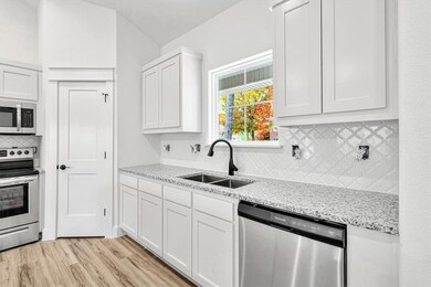 11 Grier Dr, Bella Vista, AR 72715 - photo 7