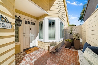 21765 Alderbrook unit 14, Mission Viejo, CA 92692 - photo 2