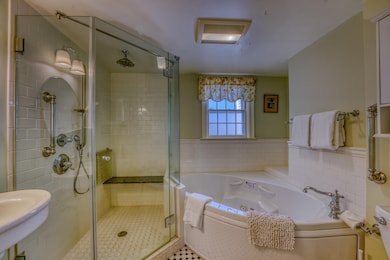 80 Guider Ln, Bethlehem, NH 03574 - photo 5