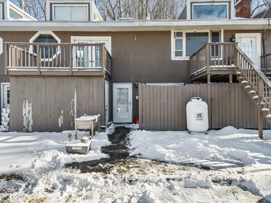 180 Mill St unit 2, Auburn, ME 04210 - photo 2