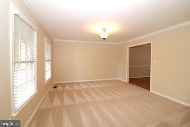 2880 Wildwood Cir, Amissville, VA 20106 - photo 6