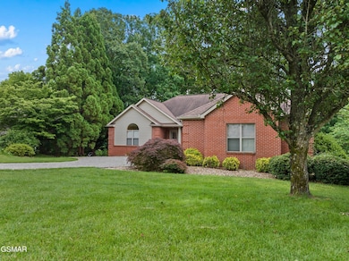 117 Tahlequah Ln, Loudon, TN 37774 - photo 3