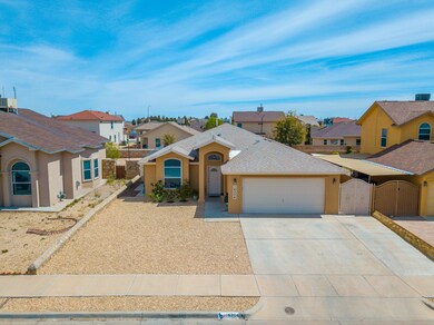 14304 Desert Sunset Dr, Horizon City, TX 79928 - photo 4