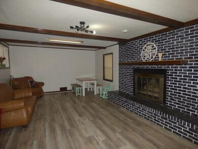 215 Shelly Dr, McComb, MS 39648 - photo 2