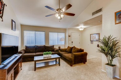 3872 W Folley Chandler AZ-print-007-009-