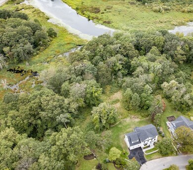 83 Pilgrim Rd, Concord, MA 01742 - photo 3