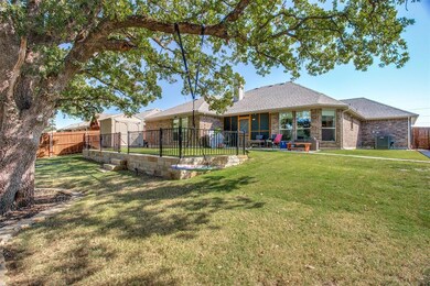 1420 Glade Meadows Dr, Burleson, TX 76058 - photo 3