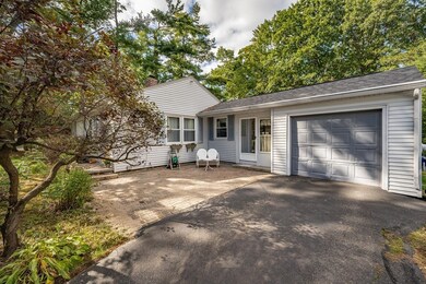 96 Ashland Ave, Springfield, MA 01119 - photo 2