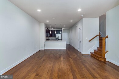 2308 Potomac Ave unit 101, Alexandria, VA 22301 - photo 6