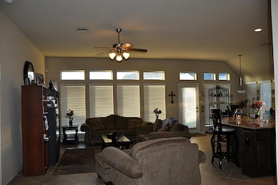 13119 Sweetgum Shores Dr, Houston, TX 77044 - photo 6