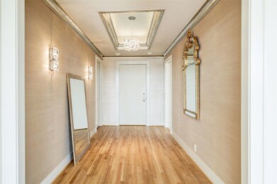 The Houstonian Estates Condominiums unit 706, Houston, TX 77024 - photo 2