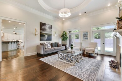 Living Room straight out of Houzz