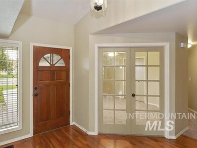 313 S Valley Dr, Nampa, ID 83686 - photo 4