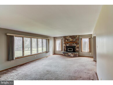 6 Roberts Dr, Westampton, NJ 08060 - photo 5