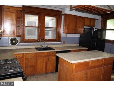 1146 Langham Ave, Camden, NJ 08103 - photo 4