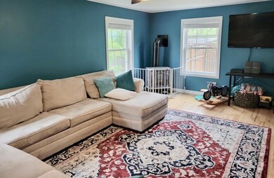 17 Upland Ave, Southbridge, MA 01550 - photo 3