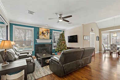 404 Windsor Dr, Friendswood, TX 77546 - photo 6