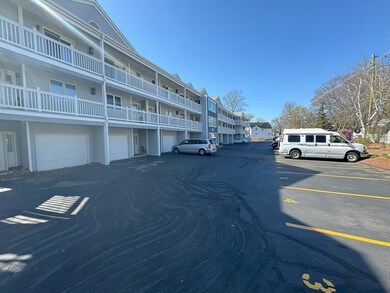 190 S Quinsigamond Ave unit 206, Shrewsbury, MA 01545 - photo 5