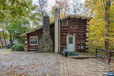 20 Torne Mountain Rd, West Milford, NJ 07480 - photo 6