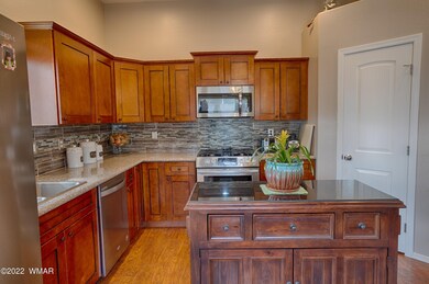 005_Kitchen