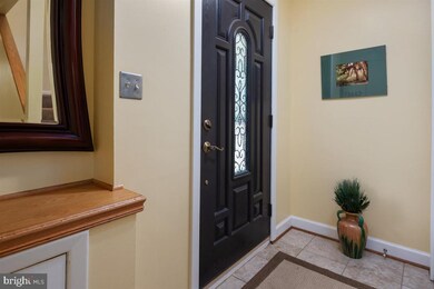 207 Stonewall Rd, Catonsville, MD 21228 - photo 4