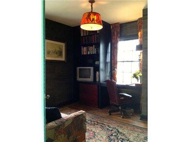 Den. first fl den; could also serve as BR, as full